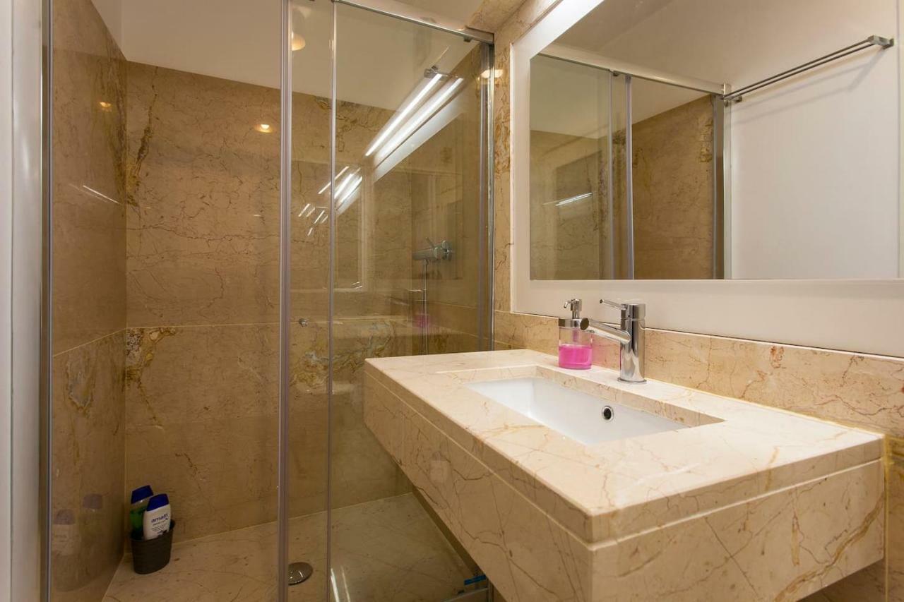Exquisit Flat Left Appartement Lissabon Buitenkant foto